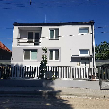 VIP Apartmány Žabník Prievidza Esterno foto