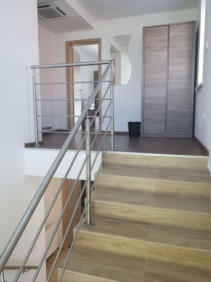 VIP Apartmány Žabník Prievidza Esterno foto