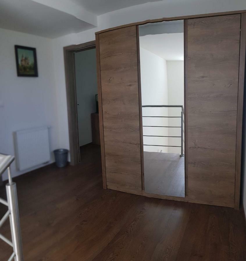 VIP Apartmány Žabník Prievidza Esterno foto