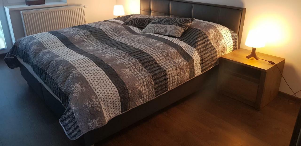 VIP Apartmány Žabník Prievidza Esterno foto